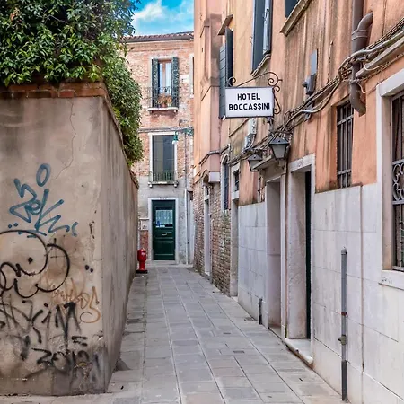 Hotell Casa Boccassini *