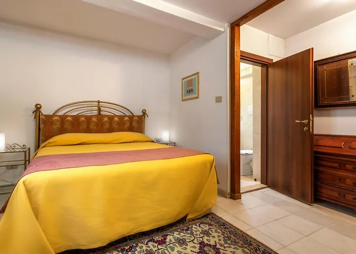 Hotell Casa Boccassini *