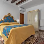Casa Boccassini Otel Venedik