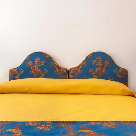 Casa Boccassini Отель *