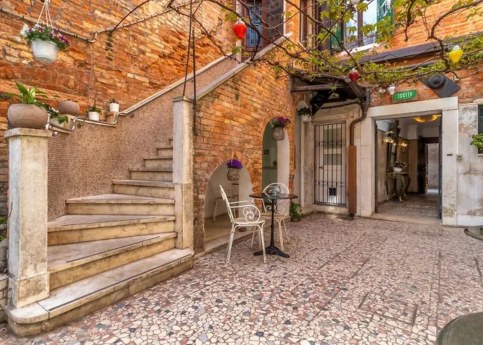 Hotel Casa Boccassini *