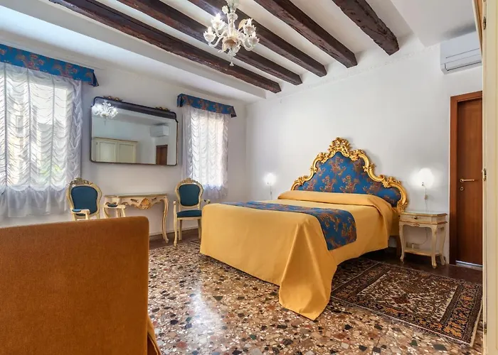 Casa Boccassini Hotel