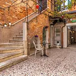 Hotel Casa Boccassini *